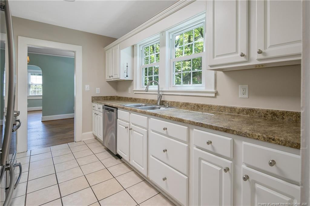 209 N Churchill Drive N - Photo 10