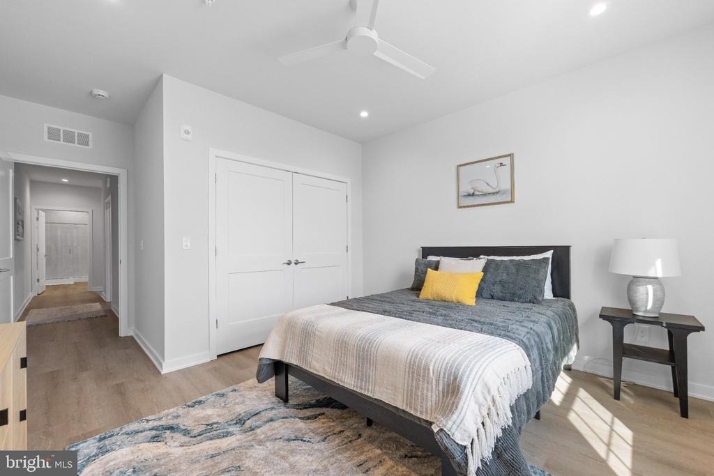 24 S York Road - Photo 10
