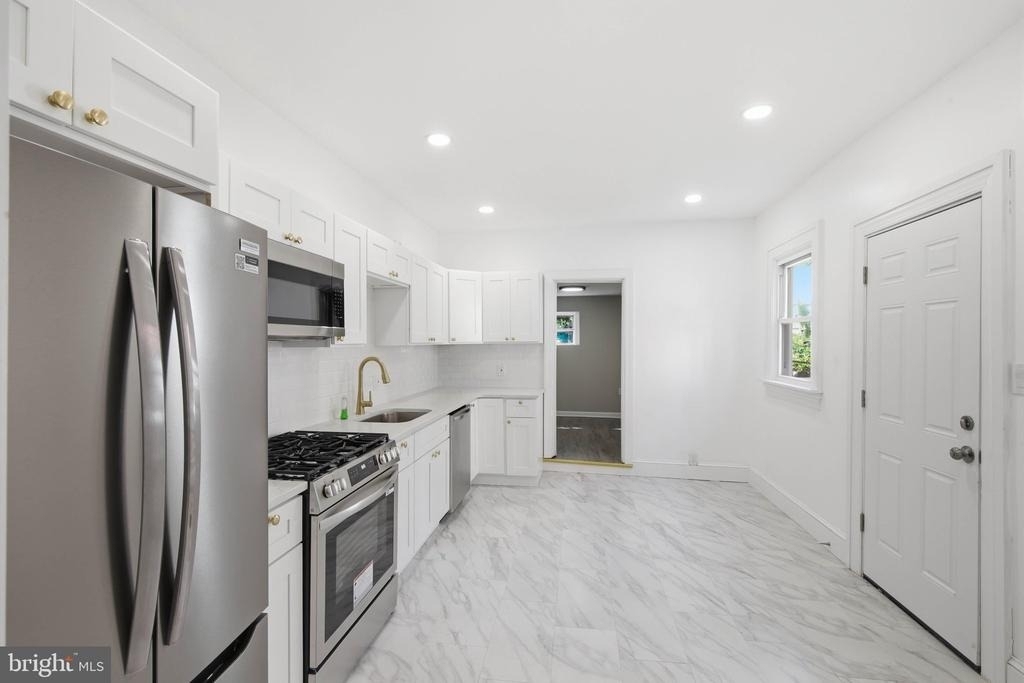 624 Poplar Street - Photo 5