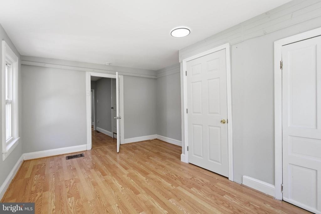 624 Poplar Street - Photo 12