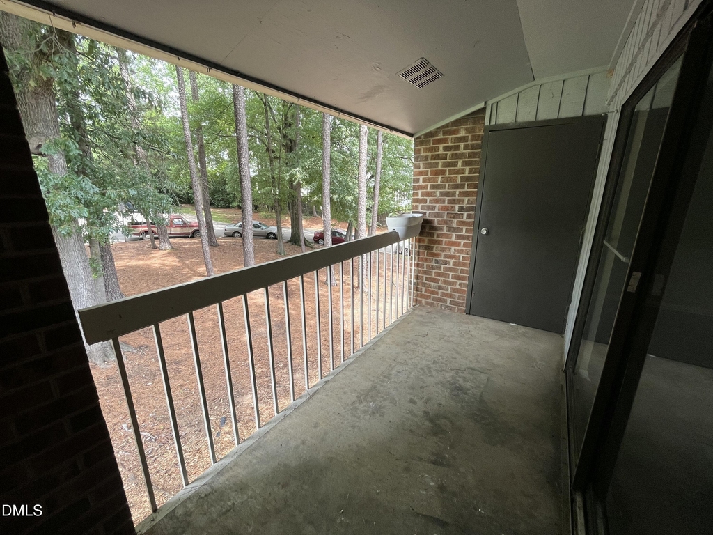1022 Sandlin Place - Photo 15
