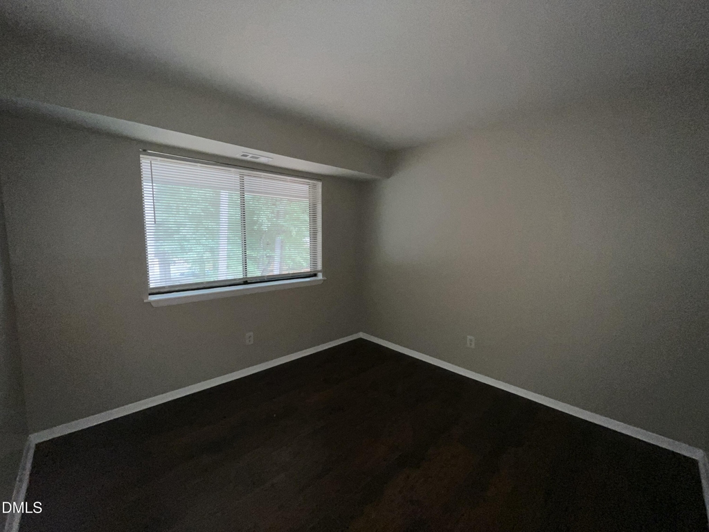 1022 Sandlin Place - Photo 9