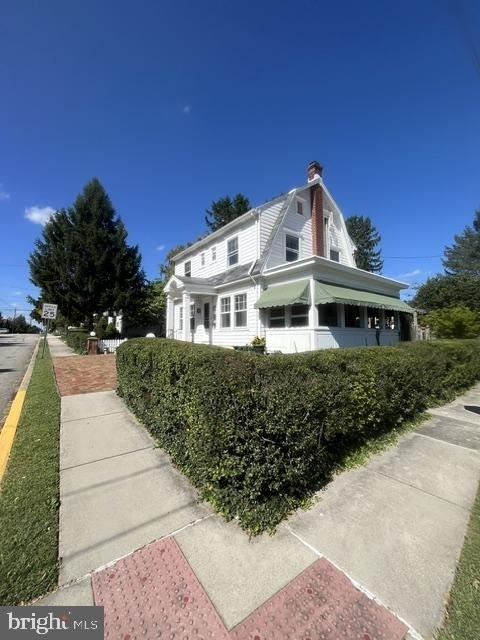 515 S York Street - Photo 1