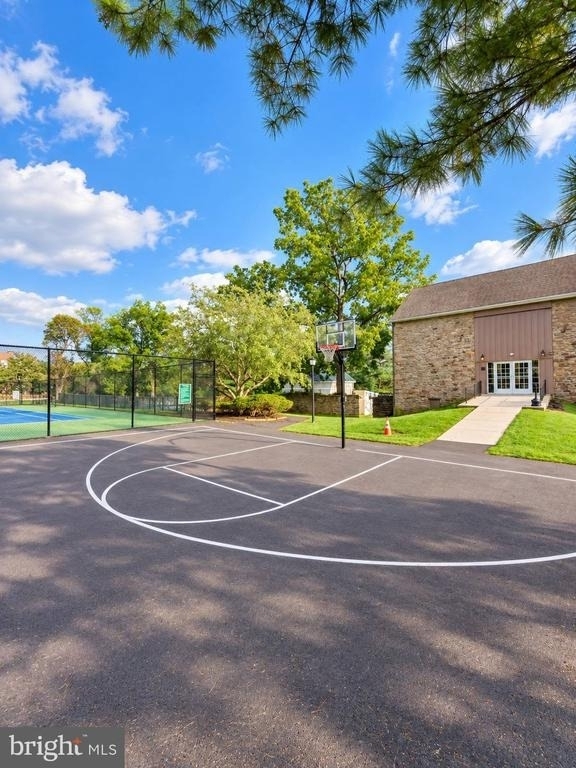 15 Heather Court - Photo 4