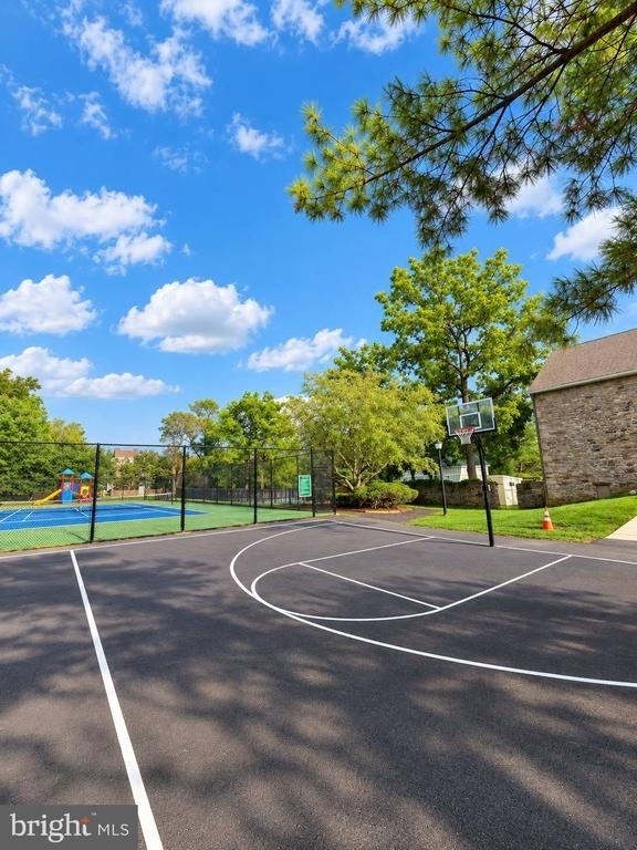 15 Heather Court - Photo 3
