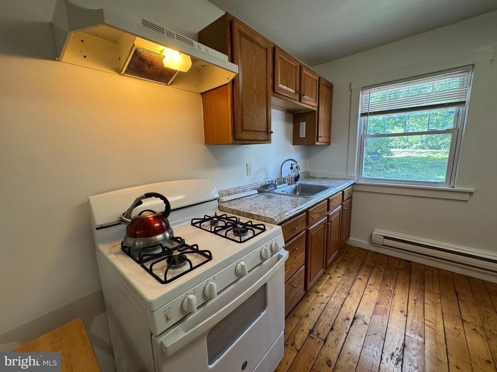 5685 York Road - Photo 3