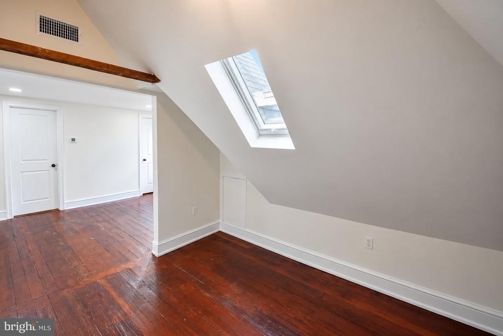 108 E Washington Avenue - Photo 9