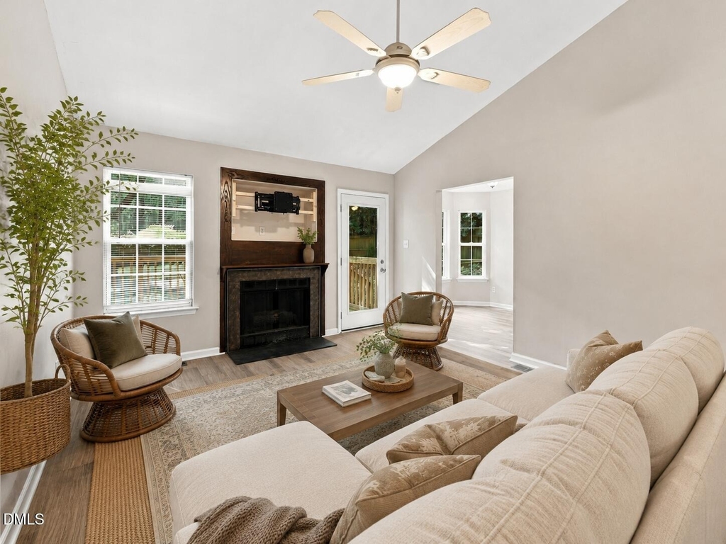 108 Bristol Court - Photo 14