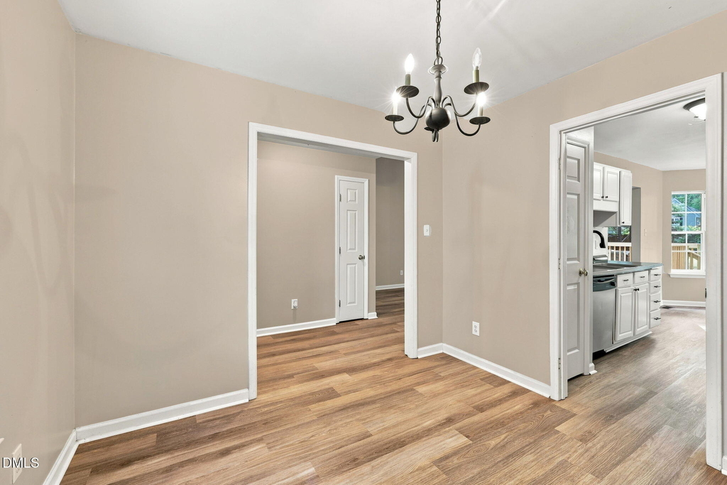 108 Bristol Court - Photo 6