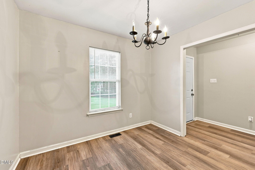 108 Bristol Court - Photo 7