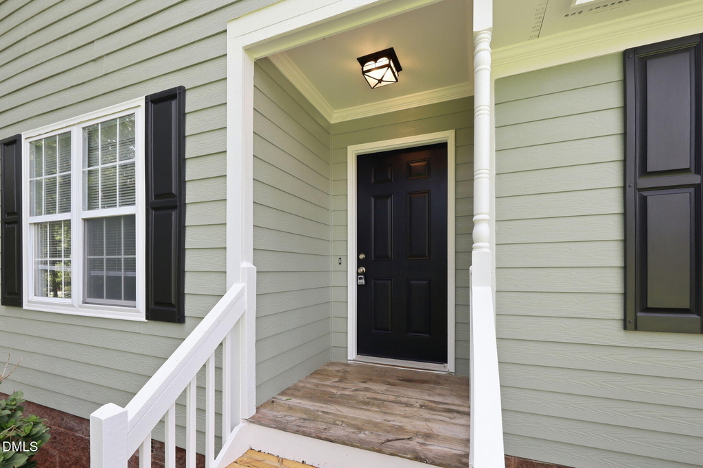 108 Bristol Court - Photo 3