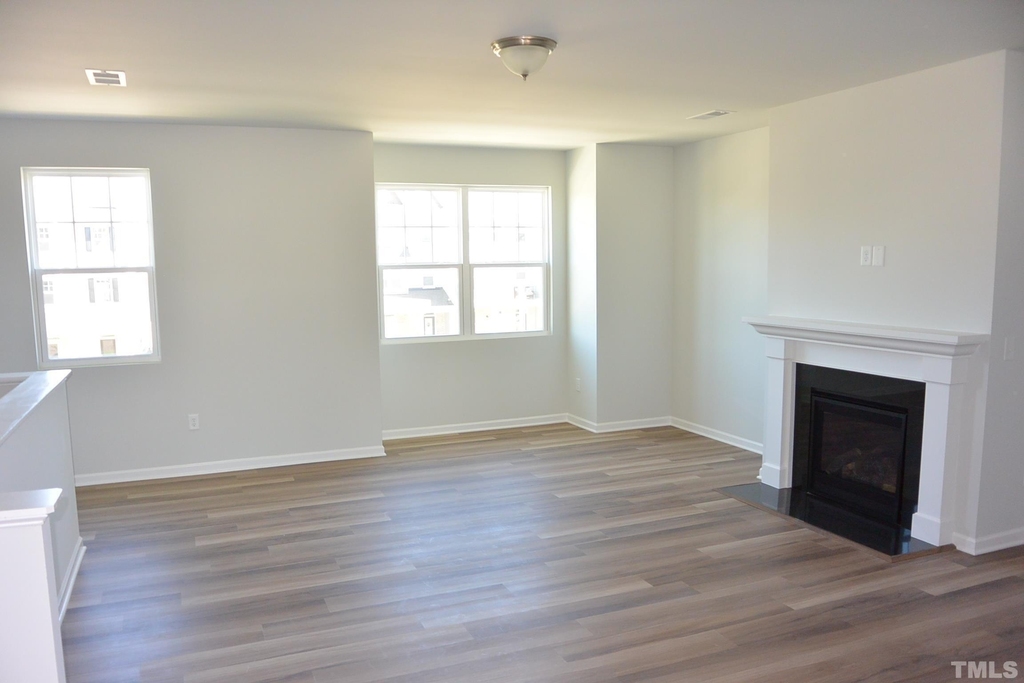2909 Great Lawn Road - Photo 6