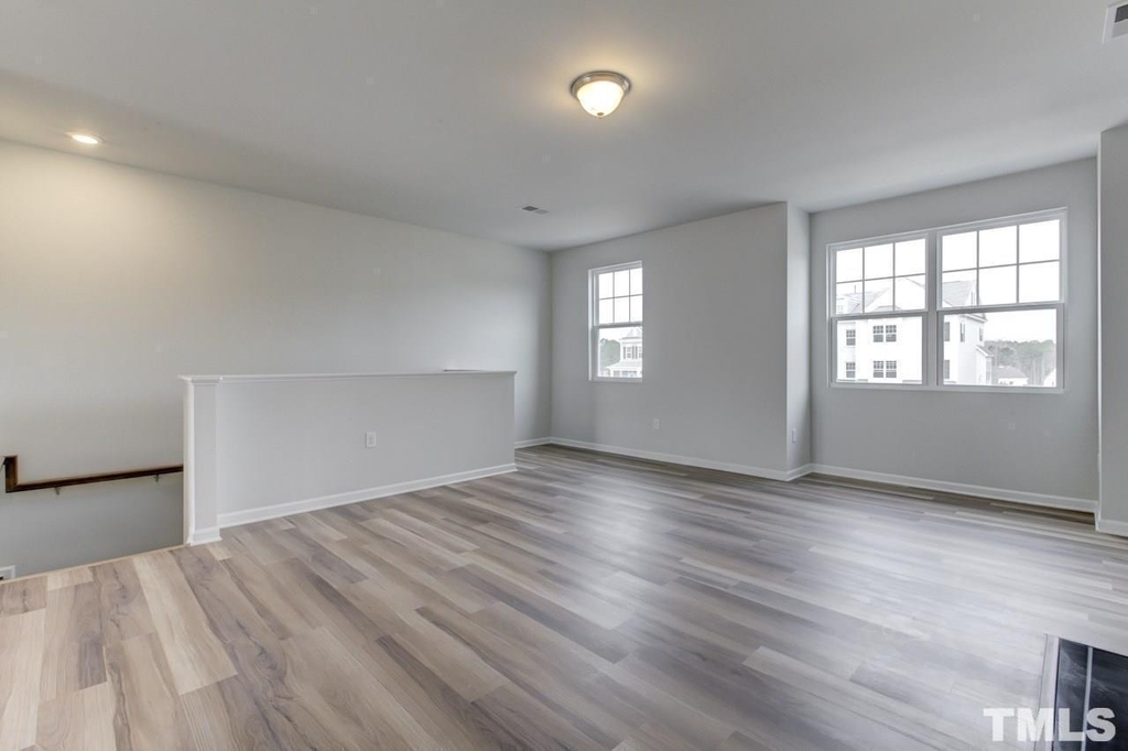 2909 Great Lawn Road - Photo 8