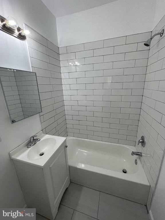 595 N Broadway - Photo 11