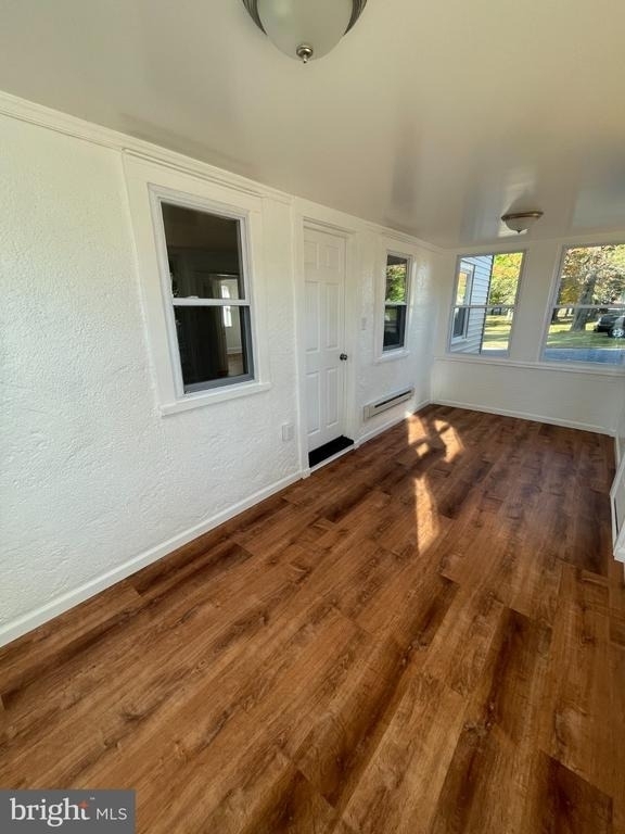 595 N Broadway - Photo 1