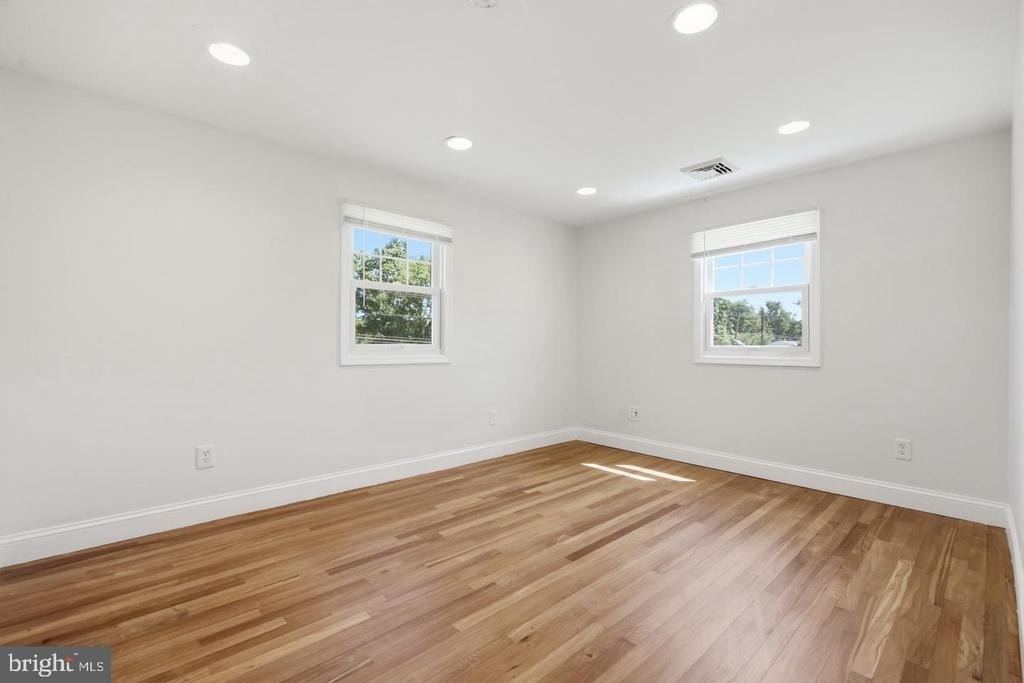 34 Woosamonsa Road - Photo 17