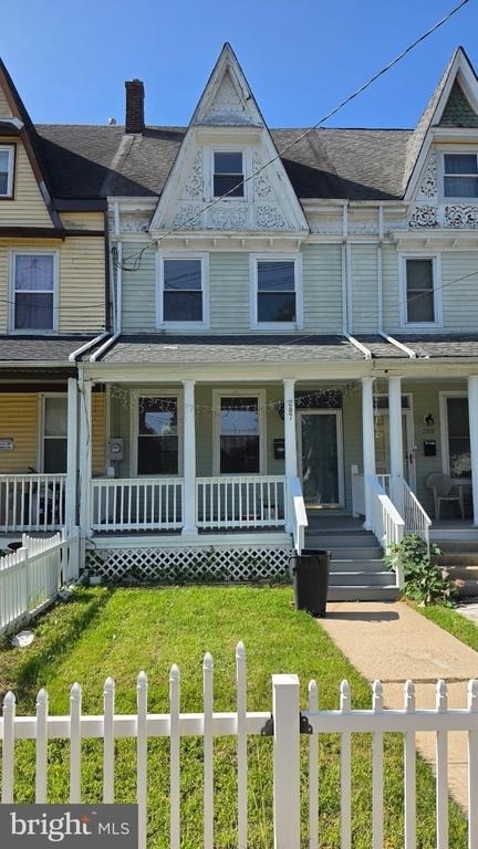 287 Bellevue Avenue - Photo 0