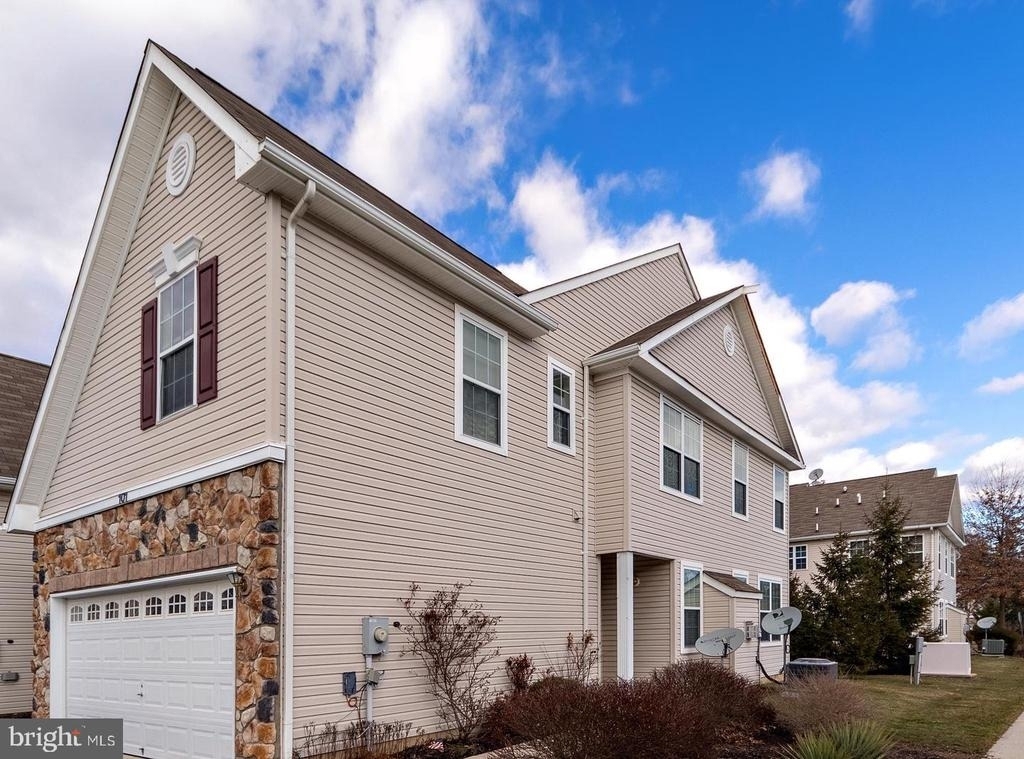 101 Haddon Court - Photo 1