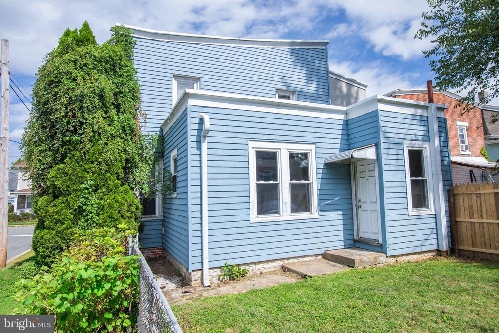 140 Franklin Street - Photo 38