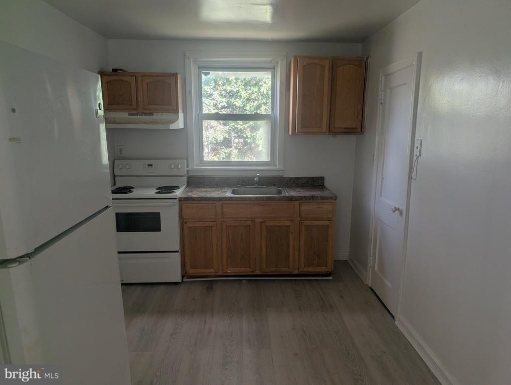 506 Pfeiffer Street - Photo 1