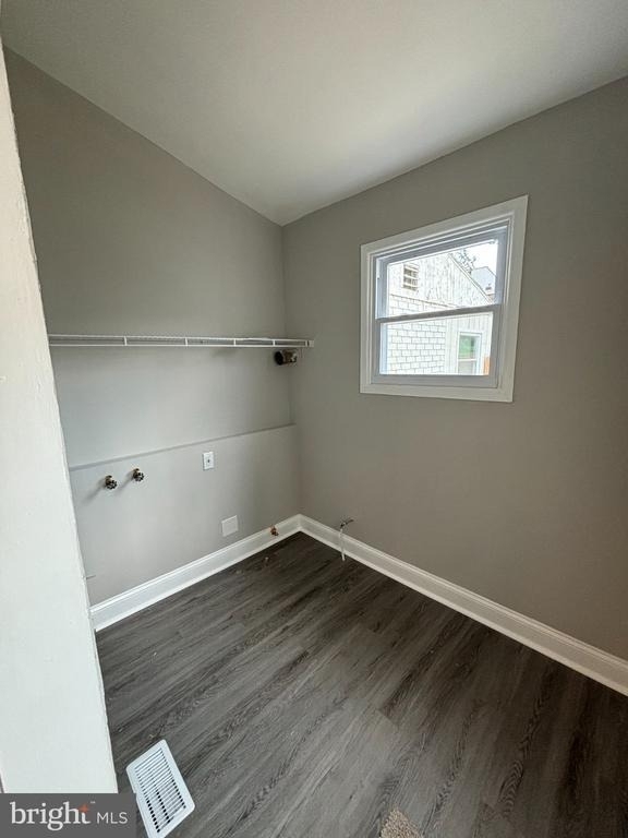 426 Middlesex Street - Photo 9