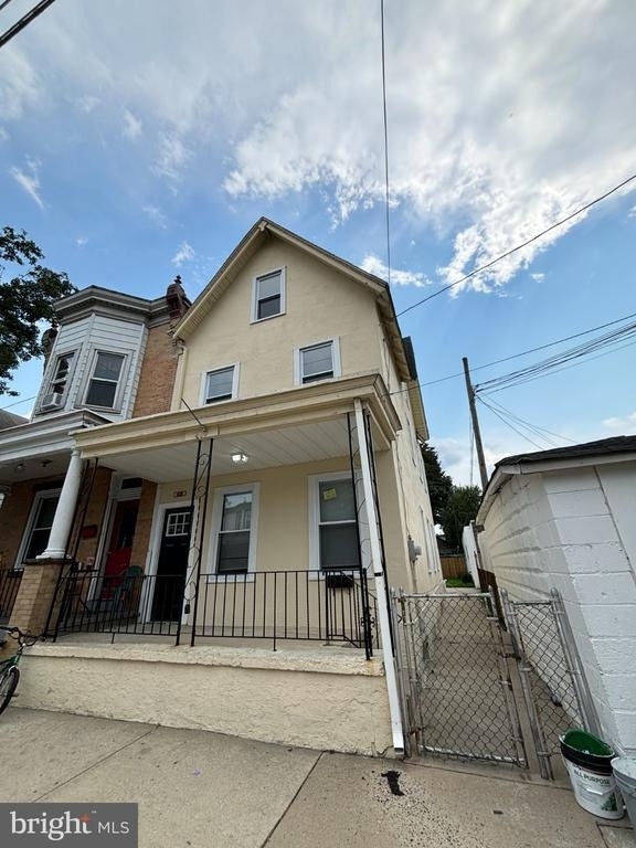 426 Middlesex Street - Photo 0