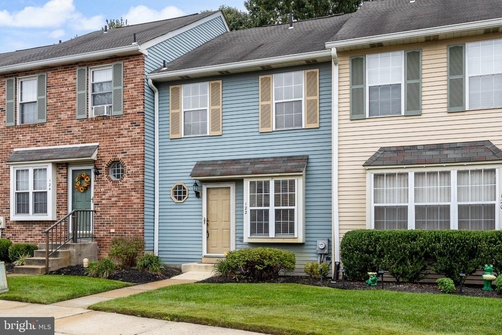 122 Camber Lane - Photo 1
