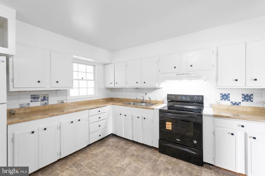 1317 Cedarwood Drive - Photo 10