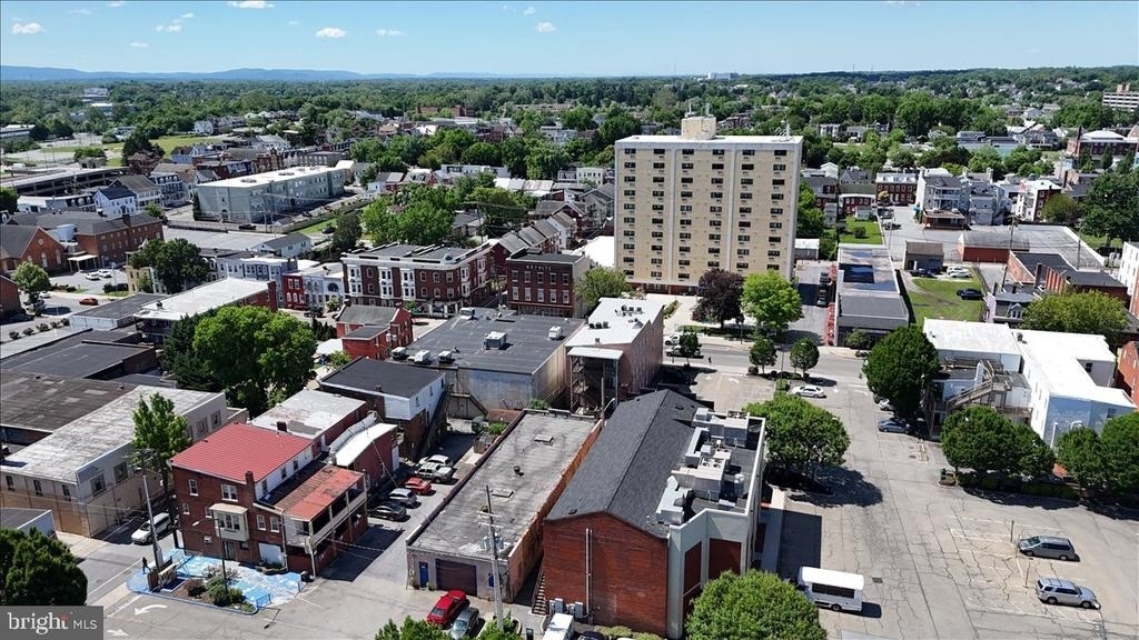 60 E Washington Street - Photo 33