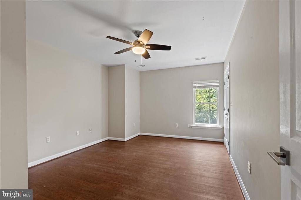 28920 Livingston Drive - Photo 26