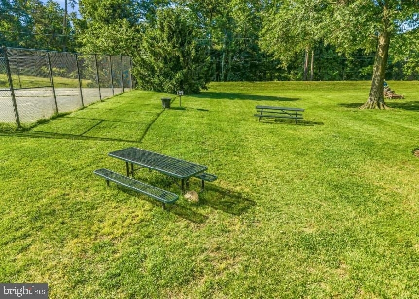 11226 Cherry Hill Road - Photo 17
