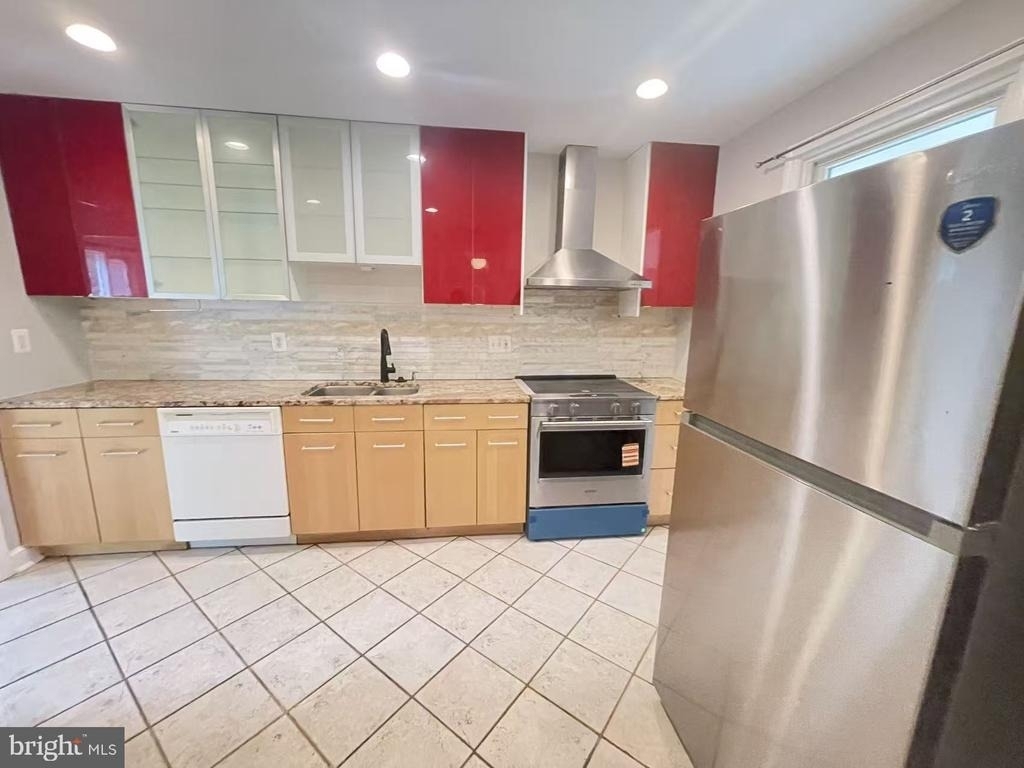 7325 Radcliffe Drive - Photo 22