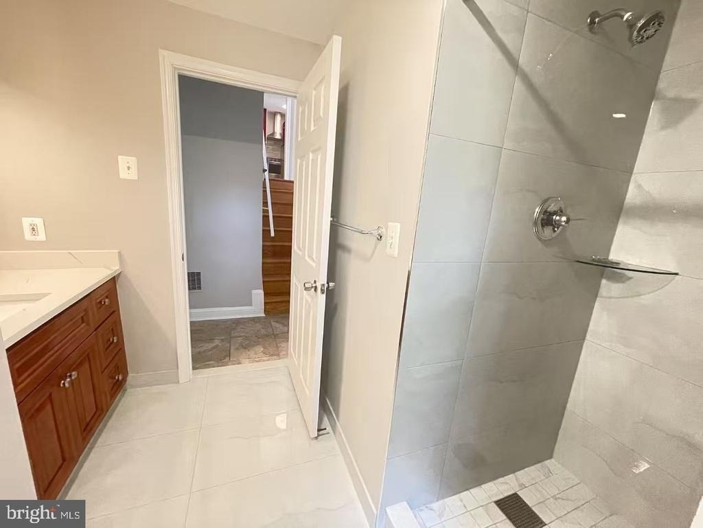 7325 Radcliffe Drive - Photo 30