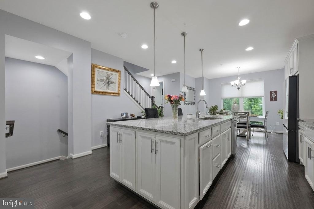 518 Harborview Drive - Photo 9