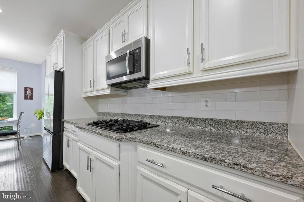 518 Harborview Drive - Photo 8