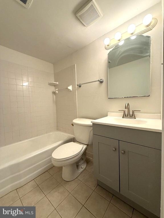 3419 W University Boulevard W - Photo 17