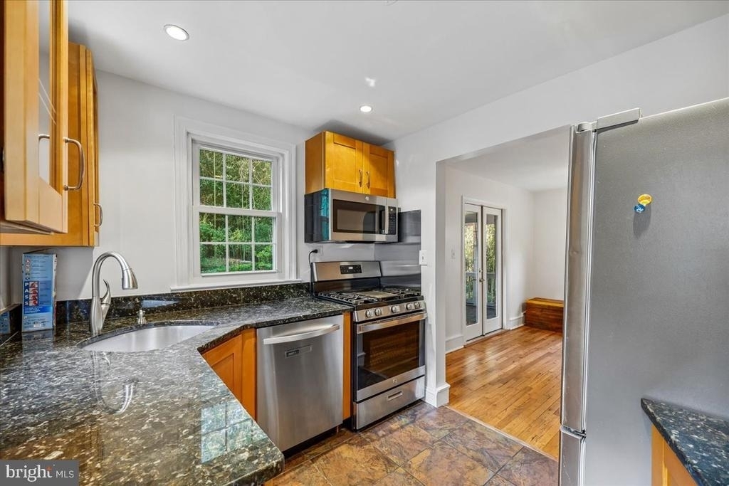 406 Mississippi Avenue - Photo 10