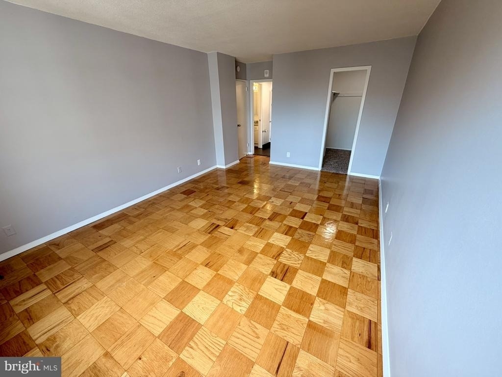 4515 Willard Avenue - Photo 9