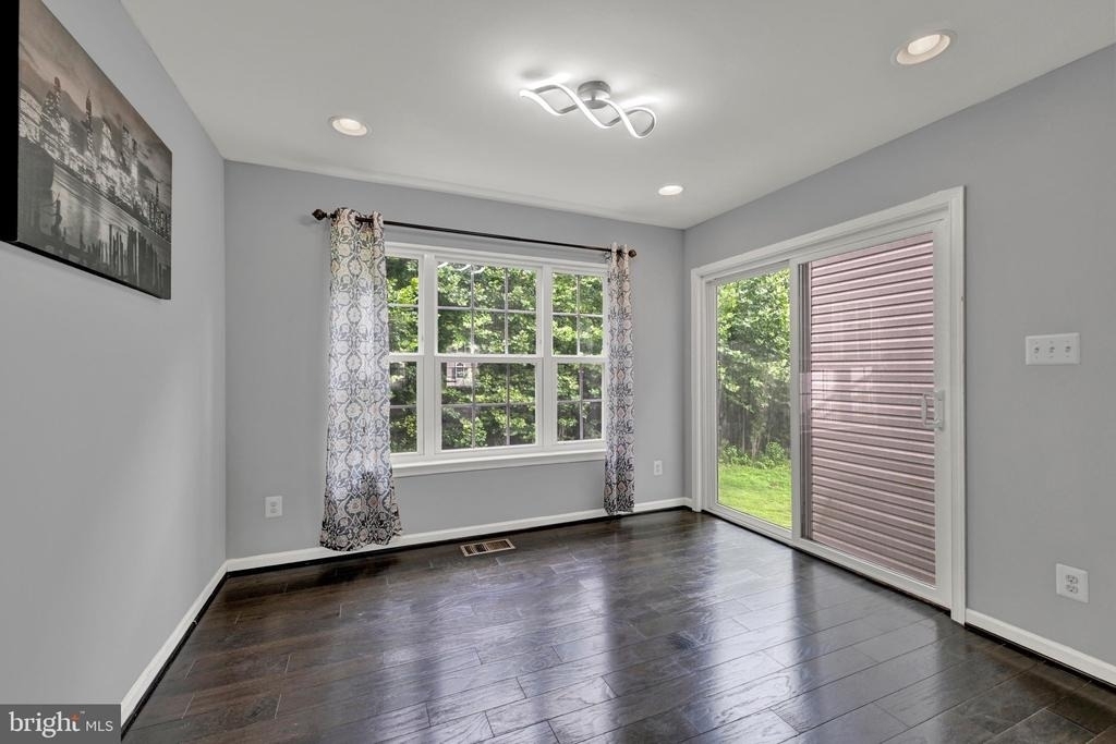 713 English Ivy Way - Photo 10