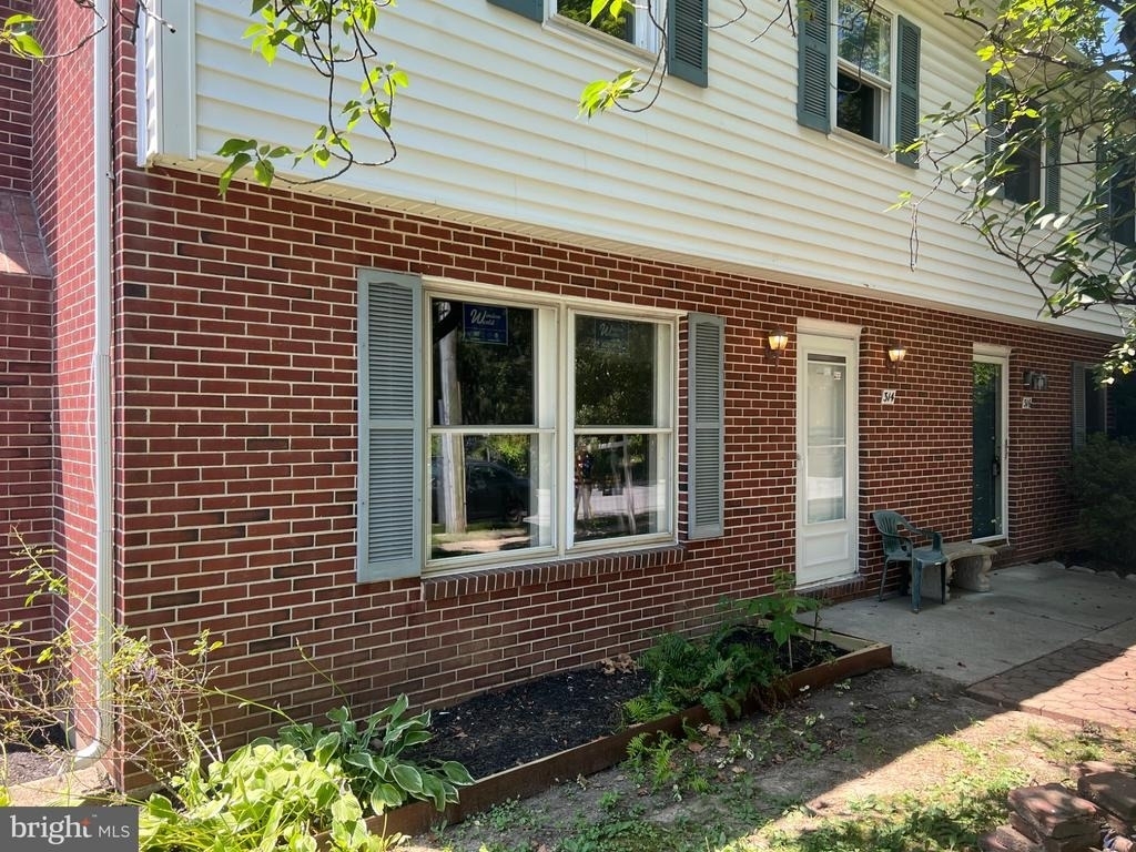 314 Franklin Street - Photo 17