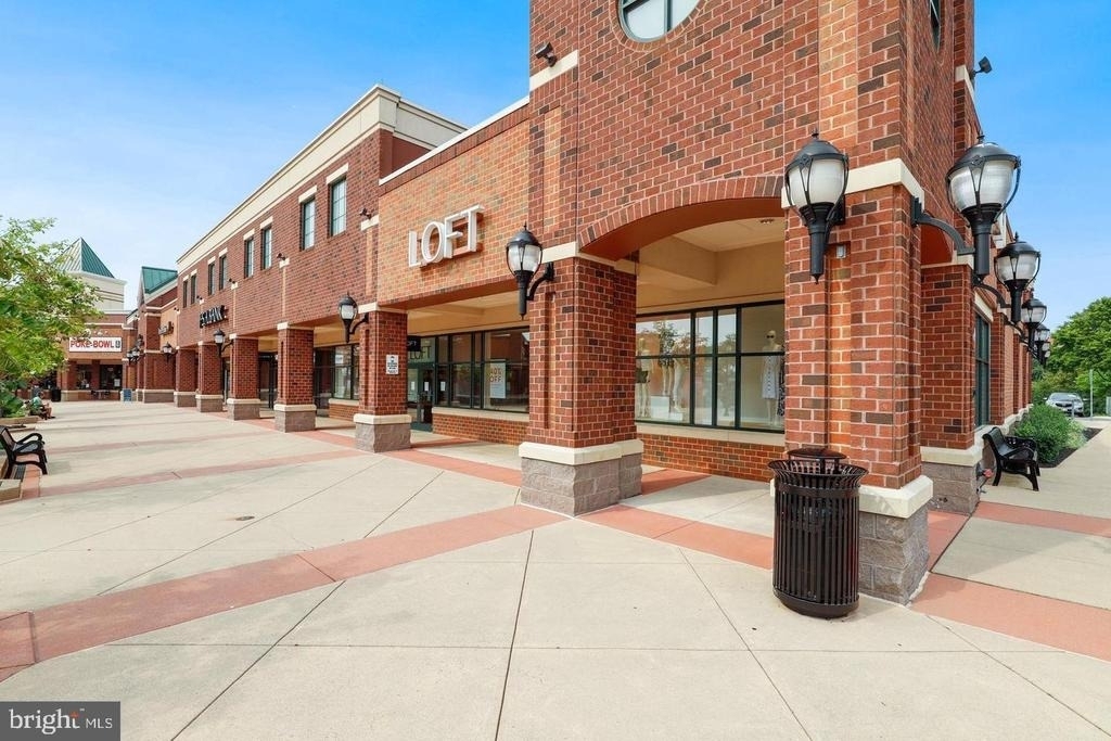 7155 Macon Street - Photo 31