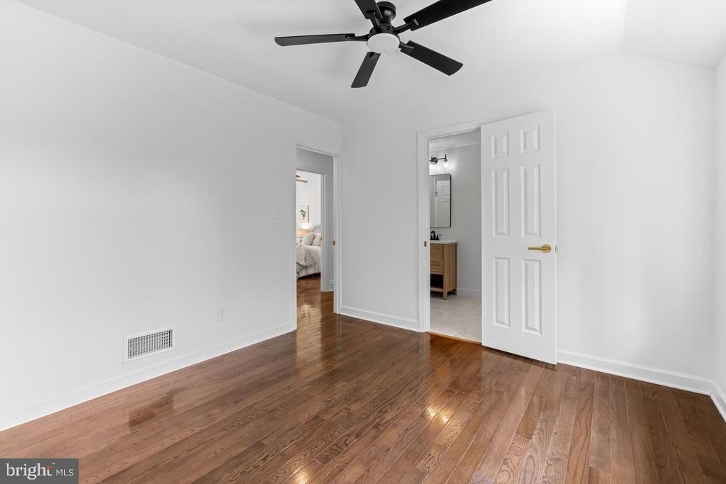 2318 Shaded Brook Drive - Photo 54