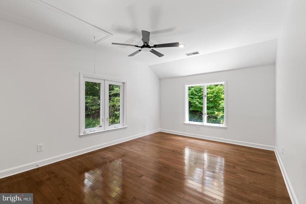 2318 Shaded Brook Drive - Photo 55