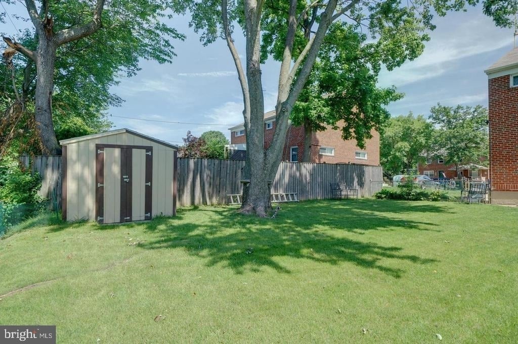 5113 Meridy Avenue - Photo 14