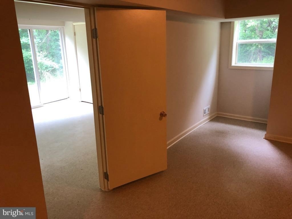 7313 Inwood Avenue - Photo 8