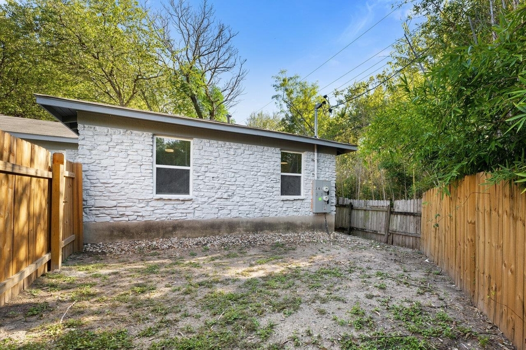 2303 Metcalfe Rd - Photo 15
