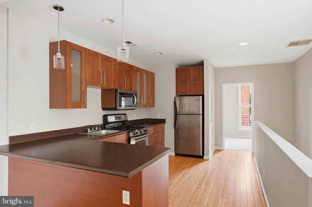1301 Washington Boulevard - Photo 4