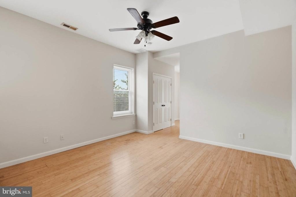 1301 Washington Boulevard - Photo 6