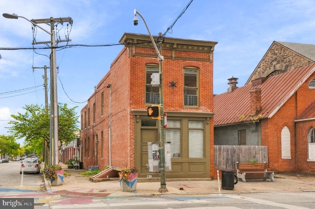 1301 Washington Boulevard - Photo 0