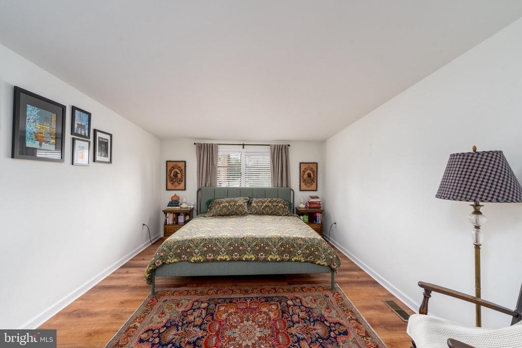 1005 Light Street - Photo 23